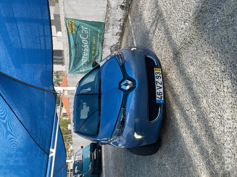 RENAULT ZOE Elétrico 109 cv / 80 kW Eléctrico 