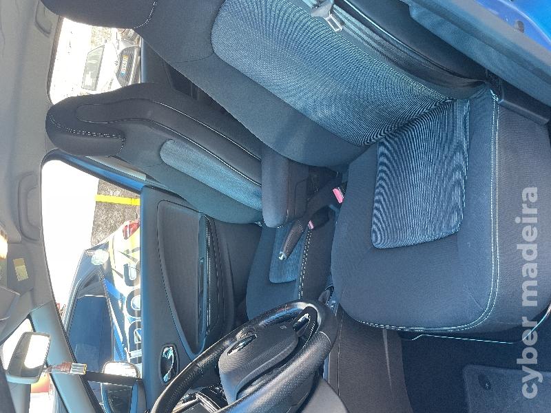 RENAULT ZOE Elétrico 109 cv / 80 kW Eléctrico 
