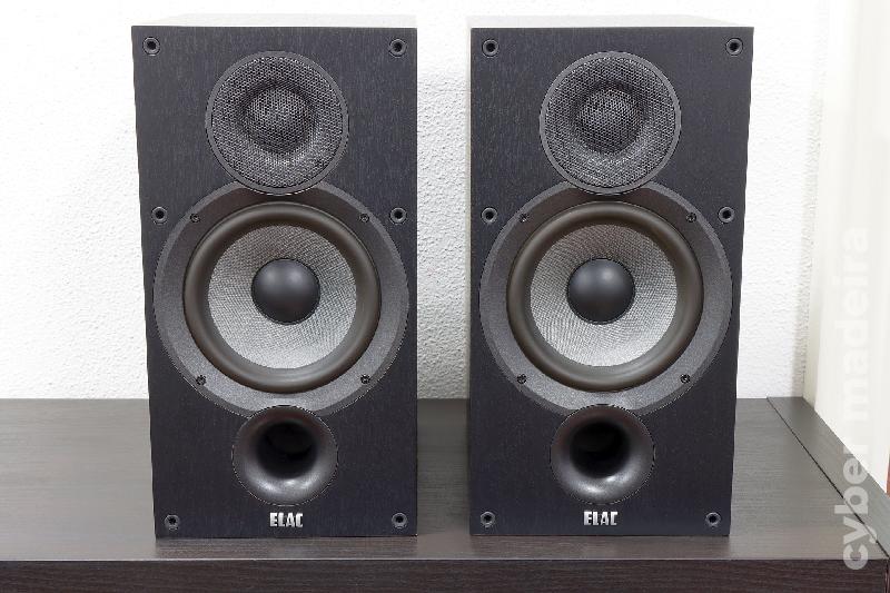 Colunas de som monitoras ELAC Debut 2.0 - DB62-BK by Andrew Jones 