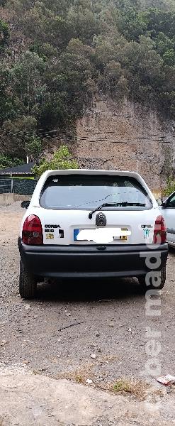 OPEL CORSA 1.5D Gasóleo 