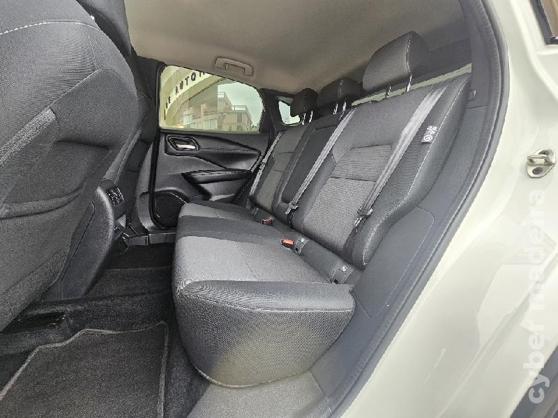 NISSAN QASHQAI QASHQAI MHEV 1.3 DIG-T N-Connecta 158cv Xtronic CVT (2022) Gasolina 