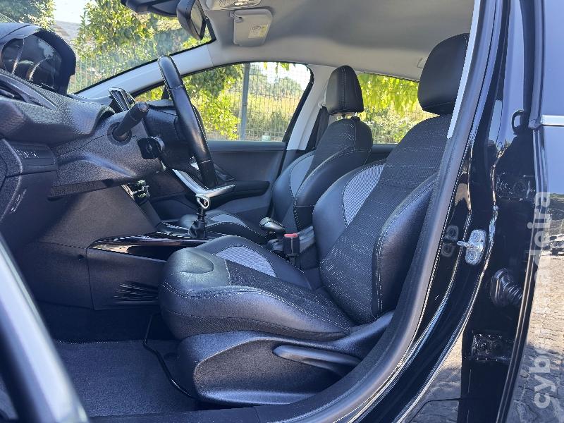 PEUGEOT 2008 1.2 Puretech Allure Gasolina 