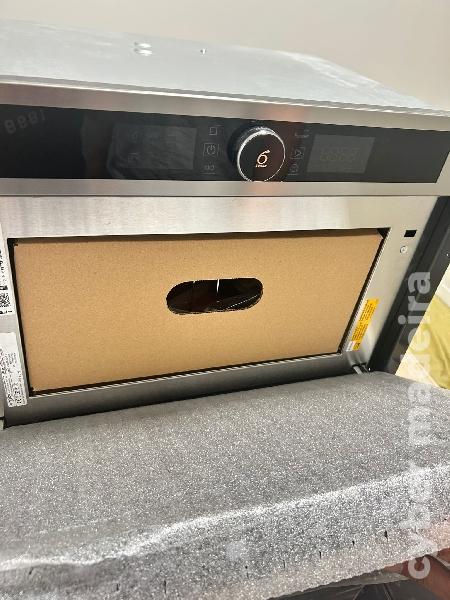 Micro-ondas embutido Whirlpool AMW 731 IX – novo sem uso