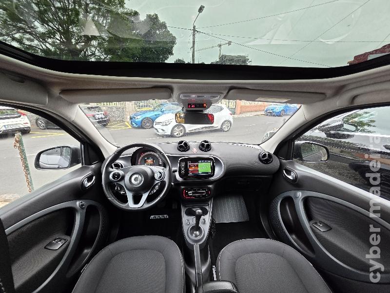 SMART FORFOUR 0.9 TURBO PASSION AUTOMÁTICO 90CV Gasolina