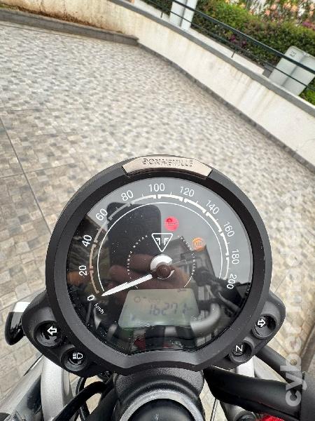 TRIUMPH CLASSICO Street Scrambler Gasolina
