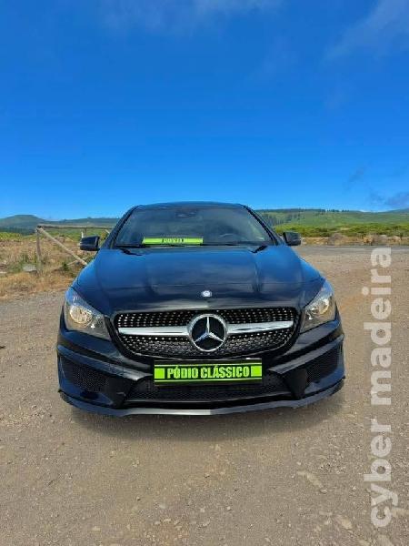 MERCEDES CLA 220D AMG Gasóleo