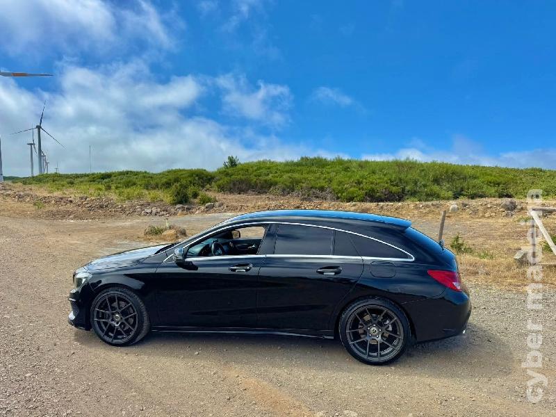 MERCEDES CLA 220D AMG Gasóleo
