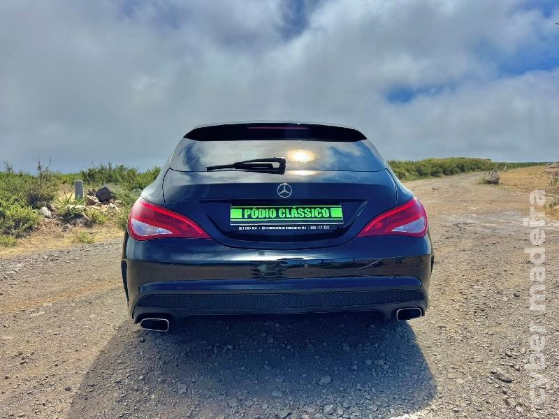 MERCEDES CLA 220D AMG Gasóleo