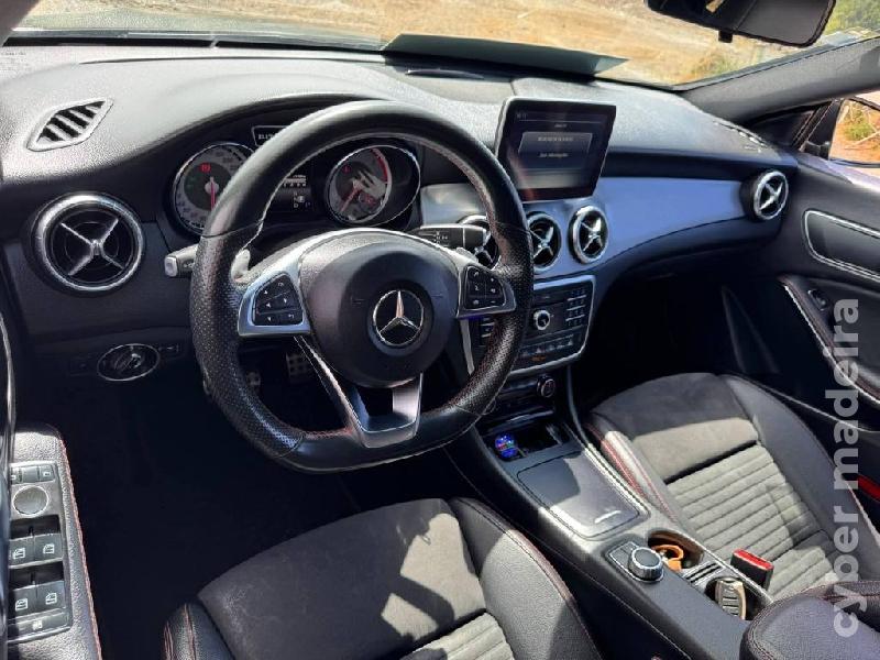 MERCEDES CLA 220D AMG Gasóleo