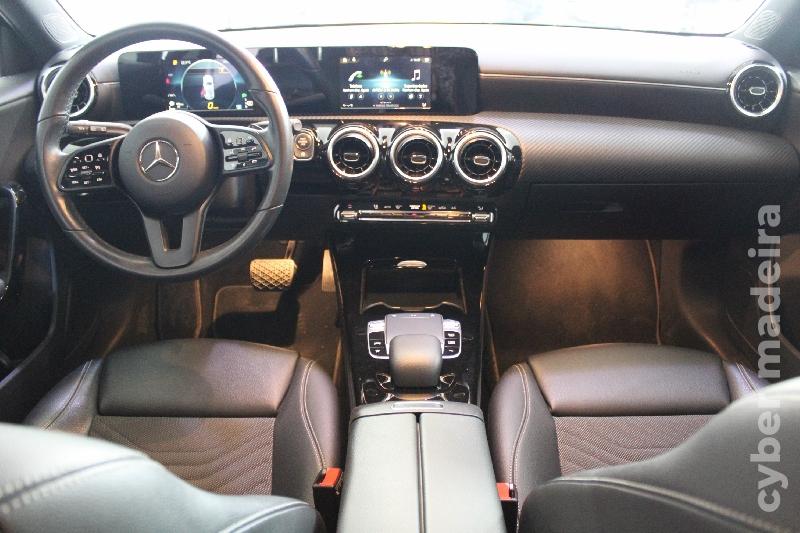 MERCEDES A 180D Progressive Caixa Automática Gasóleo