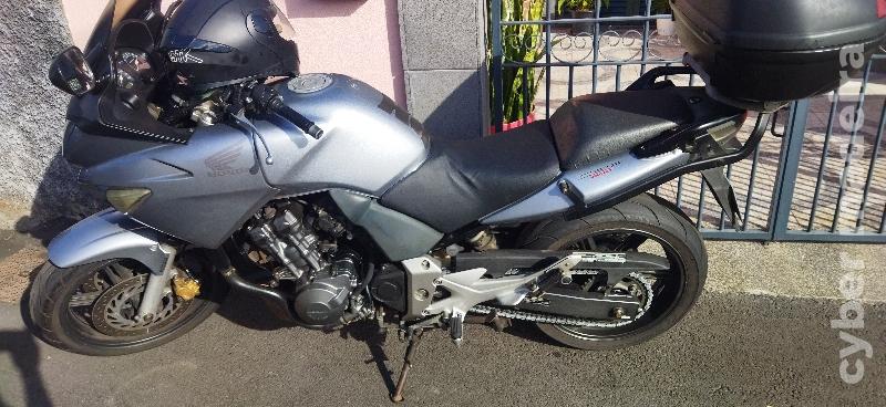 Honda CBF 600 -SA 600 cc Sport, turismo