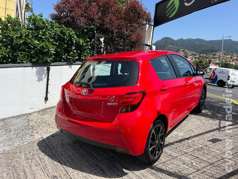TOYOTA YARIS 1.4 D-4D 90 cv Gasóleo