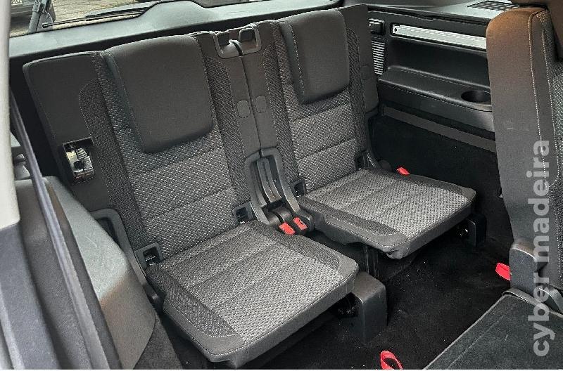 VOLKSWAGEN TOURAN 2.0 TDI 7 Lugares Gasóleo