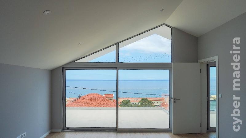 Moradia T4 para Venda