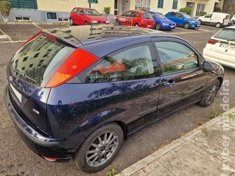 FORD FOCUS 1.8 TDCI 115cv Comercial (2 lugares) Gasóleo
