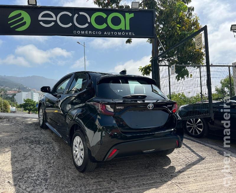 TOYOTA YARIS 1.5 HDF Comfort 115 cv Híbrido