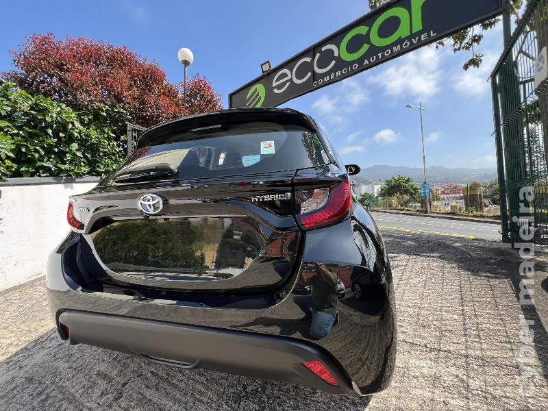 TOYOTA YARIS 1.5 HDF Comfort 115 cv Híbrido