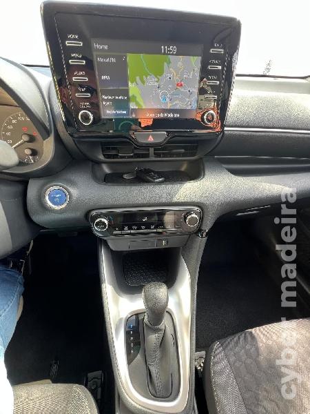 TOYOTA YARIS 1.5 HDF Comfort 115 cv Híbrido