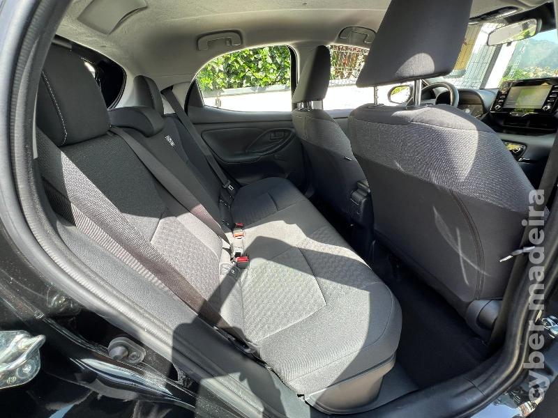 TOYOTA YARIS 1.5 HDF Comfort 115 cv Híbrido