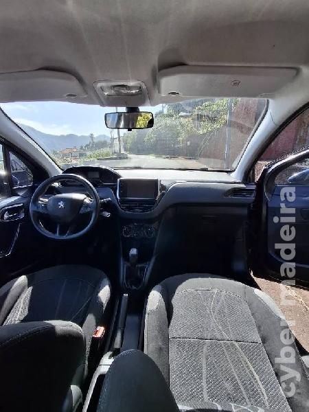 PEUGEOT 208 1.6 ehdi Gasóleo
