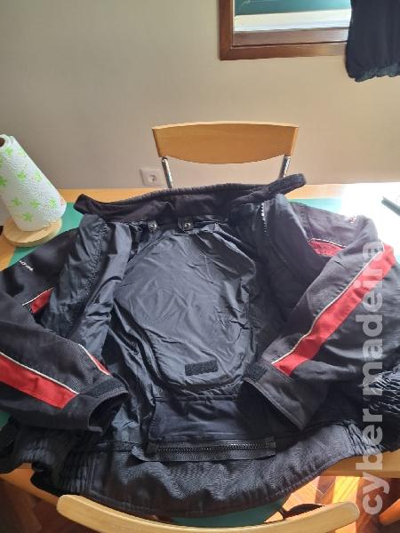 BLUSÃO COM PROTECÇÕES PARA MOTO