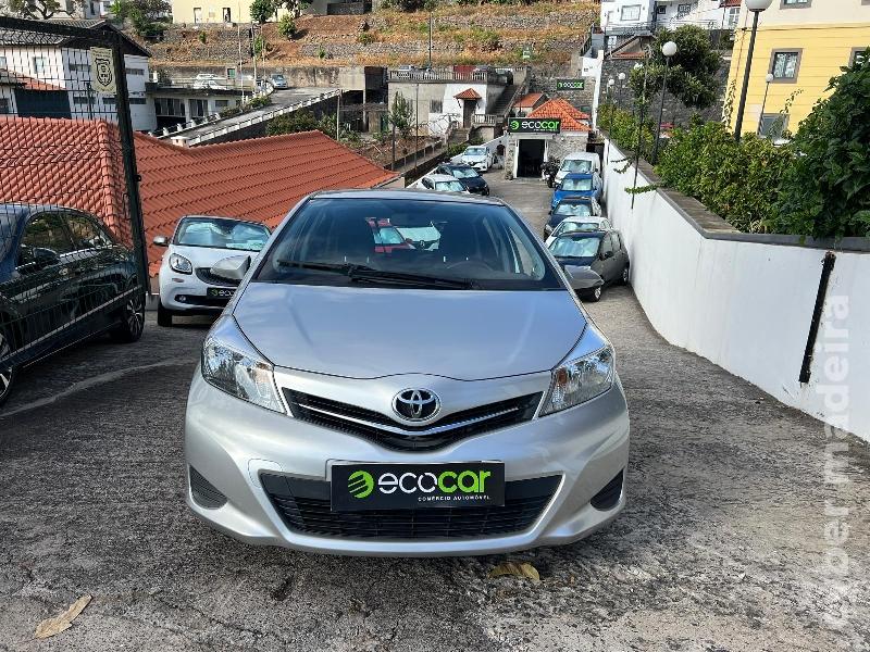 TOYOTA YARIS 1.4 D-4D 90 cv Gasóleo