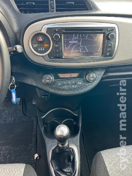 TOYOTA YARIS 1.4 D-4D 90 cv Gasóleo