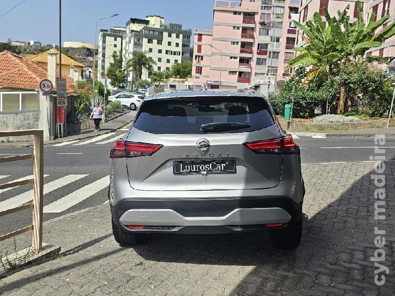NISSAN QASHQAI J12 1.3 DIG-T N-Connecta 360+LED 140cv (2022) Gasolina