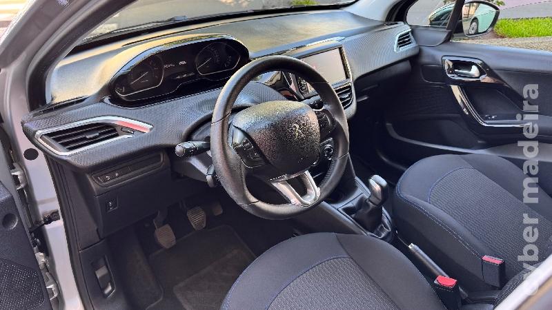 PEUGEOT 208 1.2 STYLE Gasolina