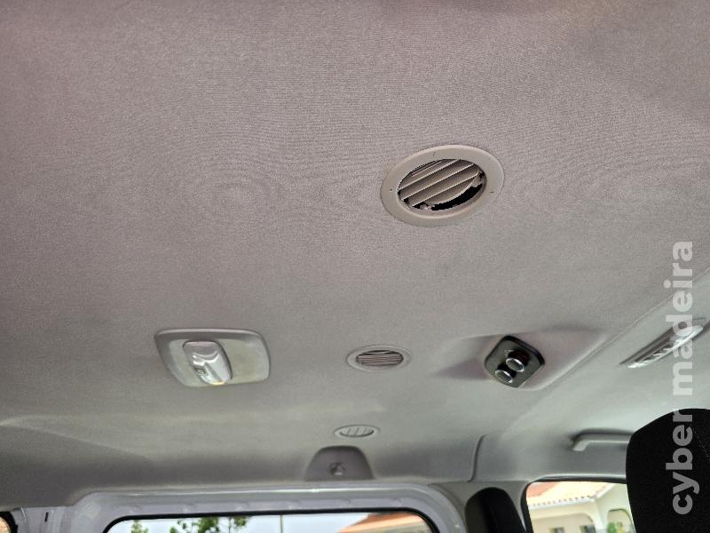 FORD TRANSIT CUSTOM L2 H1 2.0 TDCI TREND 9 LUGARES Gasóleo