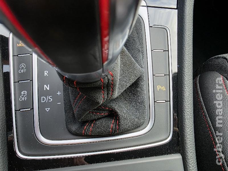 VOLKSWAGEN GOLF GTI DSG TCR 290CV Gasolina