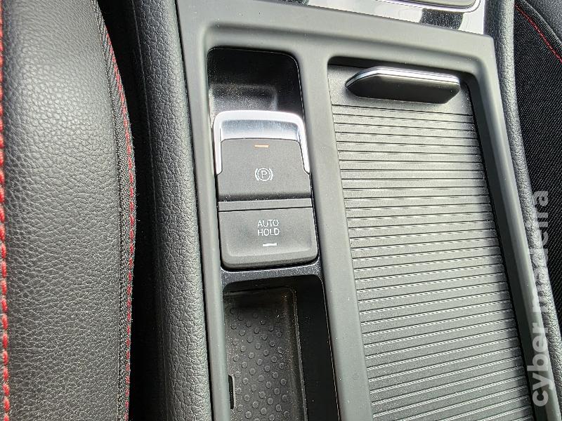 VOLKSWAGEN GOLF GTI DSG TCR 290CV Gasolina
