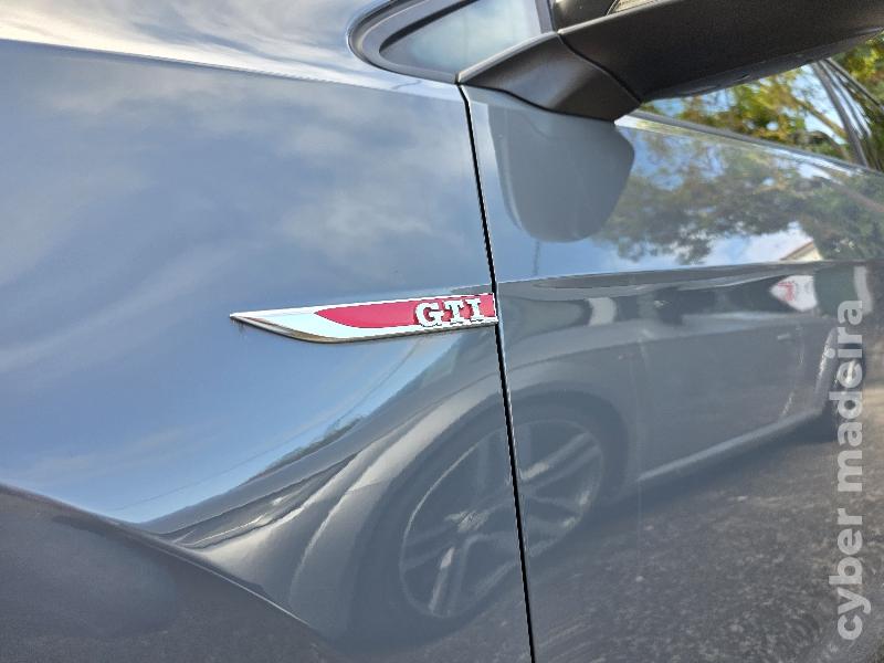 VOLKSWAGEN GOLF GTI DSG TCR 290CV Gasolina