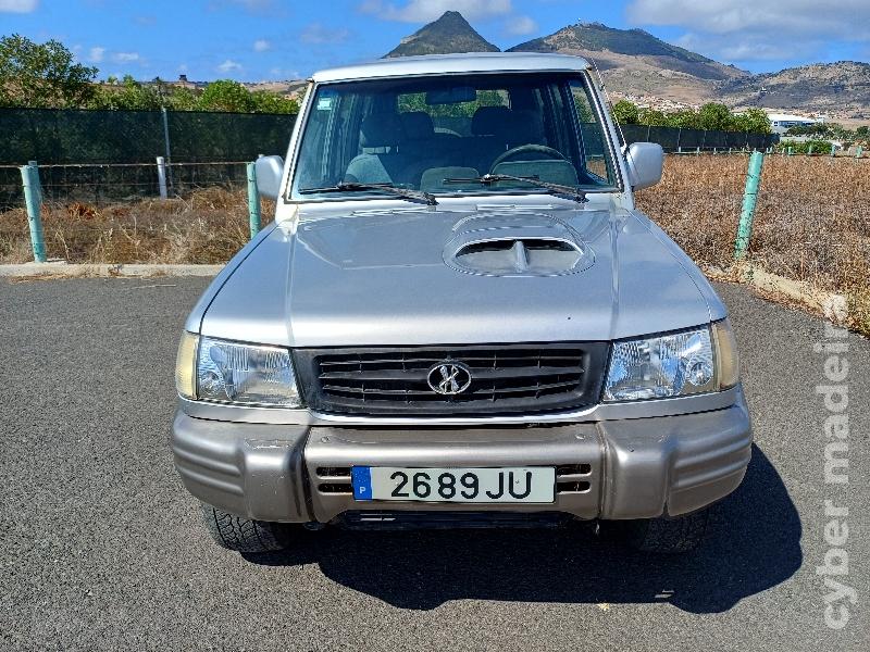 HYUNDAI GALLOPER 7 lugares Gasóleo