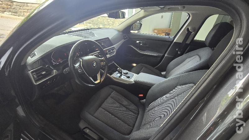 BMW Serie 3 318d Auto Gasóleo