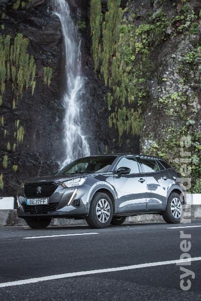 PEUGEOT 2008 1.2 Puretech Gasolina