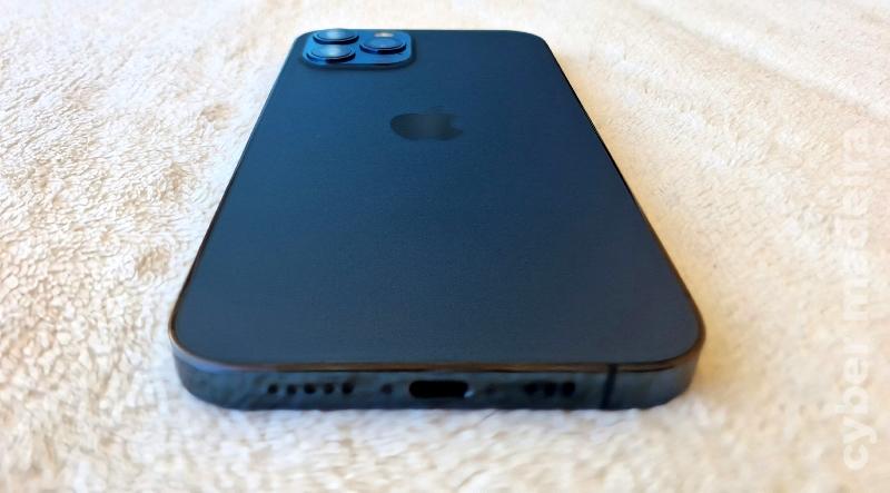 iPhone 12 Telemóvel Iphone 12 em excelente condição