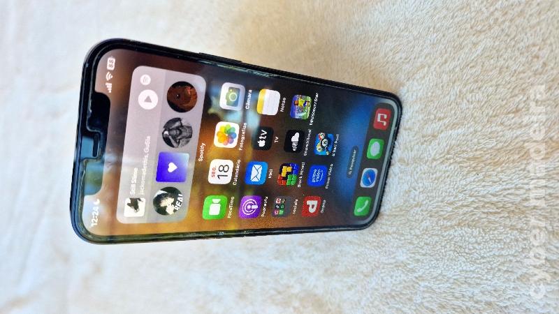 iPhone 12 Telemóvel Iphone 12 em excelente condição