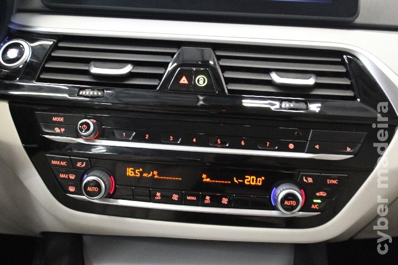 BMW Serie 5 530e Limousine 2.0 Luxury Híbrido