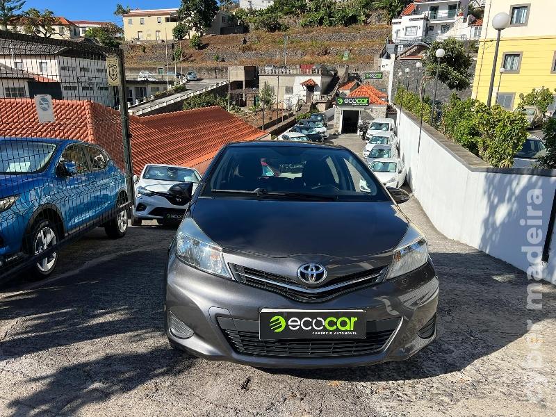 TOYOTA YARIS 1.4 D-4D 90 cv Gasóleo