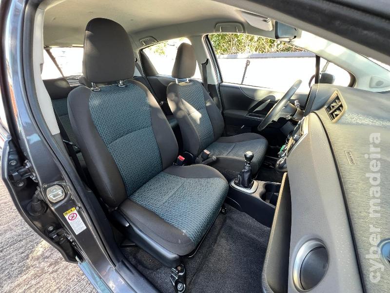 TOYOTA YARIS 1.4 D-4D 90 cv Gasóleo