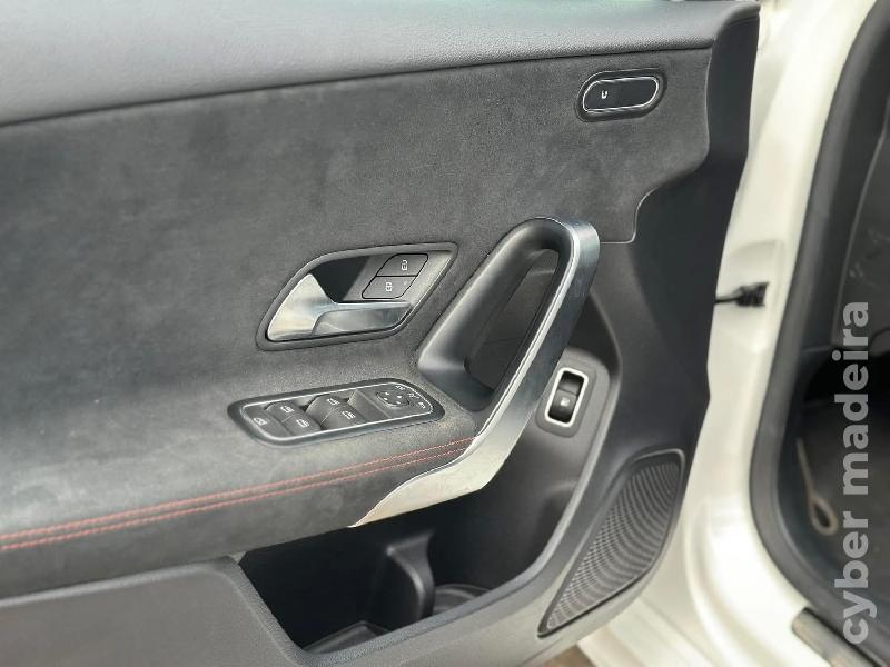 MERCEDES A 250e Pack AMG LINE 1.3 PHEV Híbrido