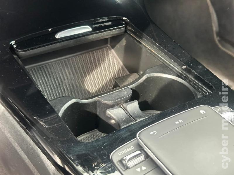 MERCEDES A 250e Pack AMG LINE 1.3 PHEV Híbrido