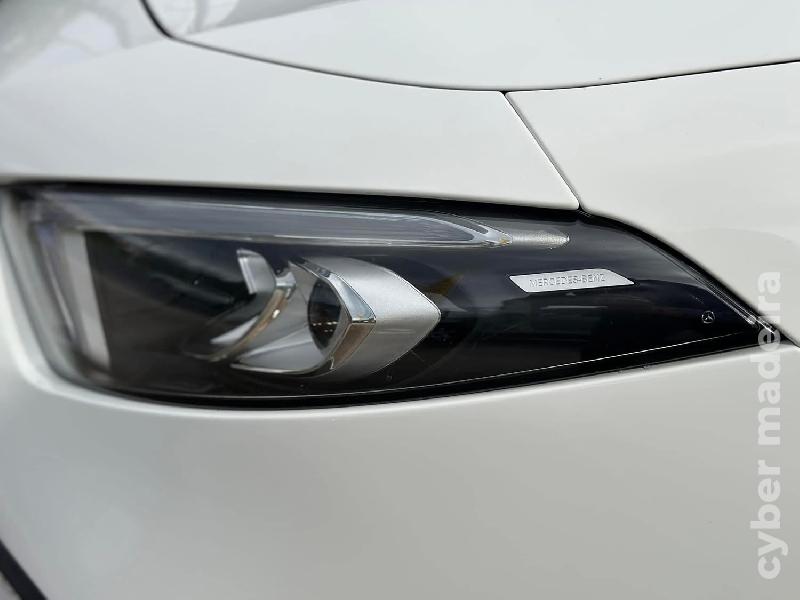 MERCEDES A 250e Pack AMG LINE 1.3 PHEV Híbrido