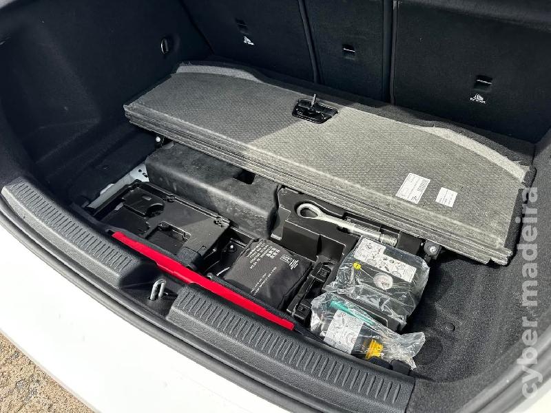 MERCEDES A 250e Pack AMG LINE 1.3 PHEV Híbrido
