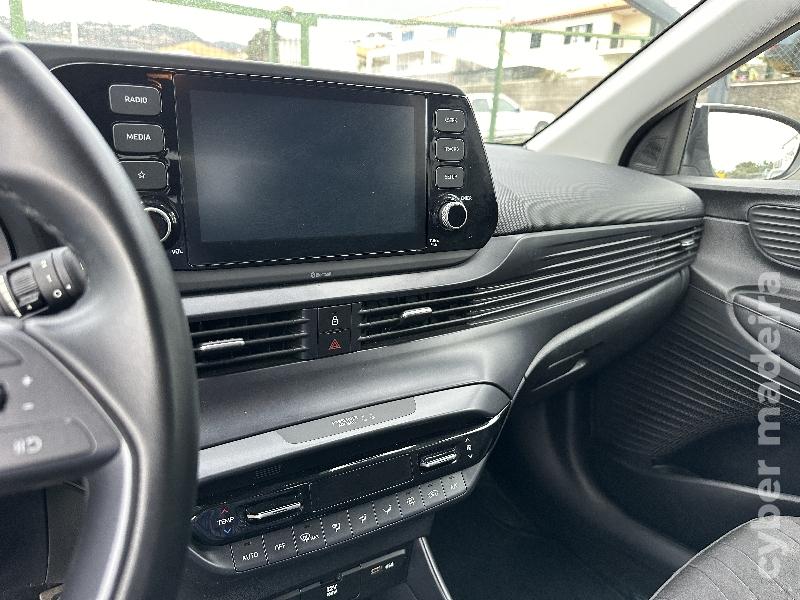 HYUNDAI I20 BAYON 1.2 cONFORT Gasolina
