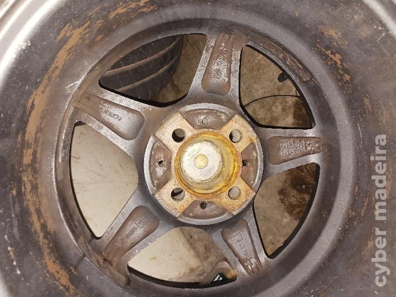 Vendo jantes R15 15" 195/50