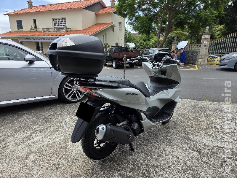 Honda PCX 125 ABS 125 cc Scooter