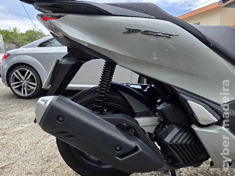 Honda PCX 125 ABS 125 cc Scooter