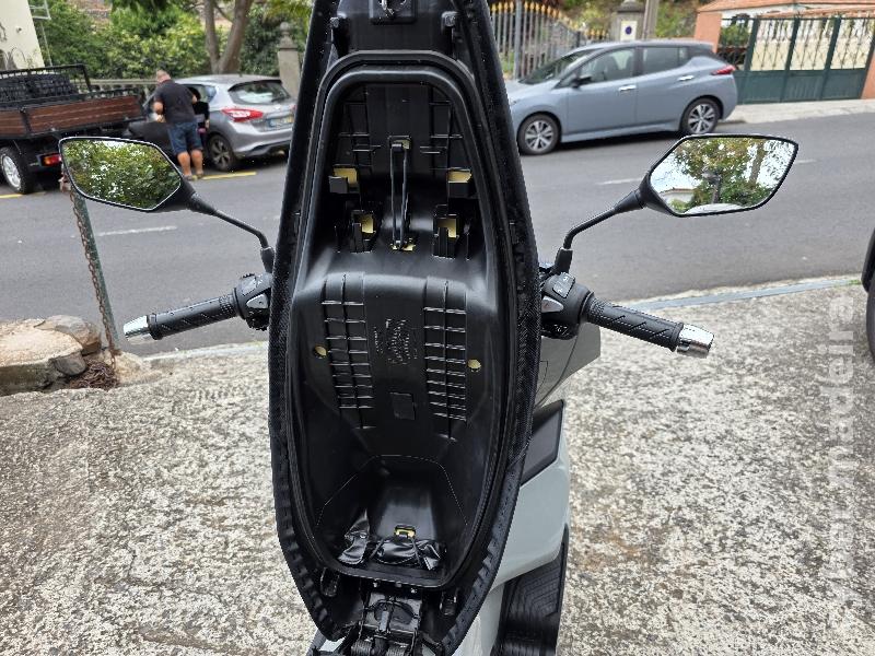 Honda PCX 125 ABS 125 cc Scooter